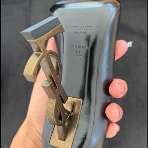 BRAND NEW High heels size 5 1/2 Yves Saint Laurent